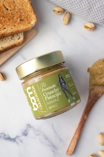 Crunchy pistachio protein spread with sweetener
