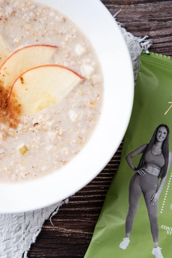 Oatmeal, Apple pie, 60 g