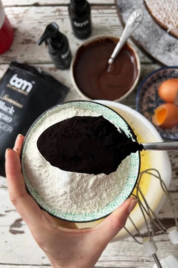 Black cocoa powder, 1 kg